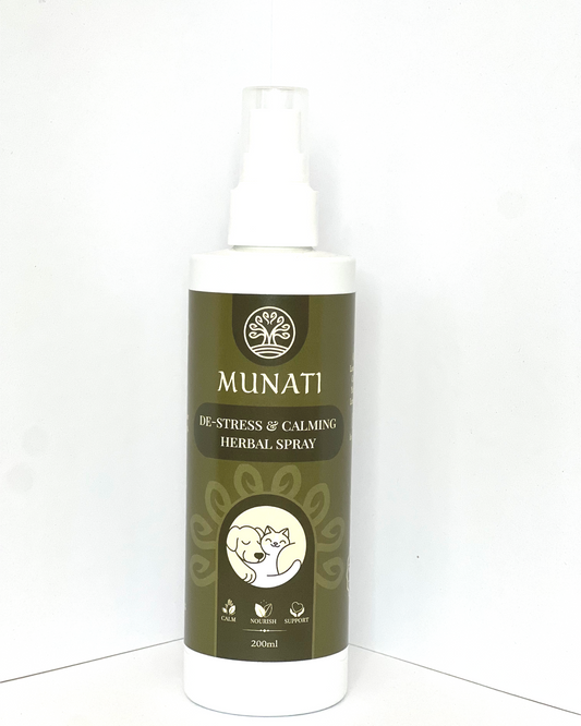 Natural Aromatherapy 'De-stress and Calming Herbal Spray' For Pets, Munati, 200ml